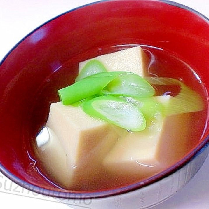 高野豆腐とお茶漬け海苔で作るお吸い物